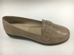 women comfortable moccasin shoes